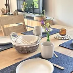 Heidi Mit *